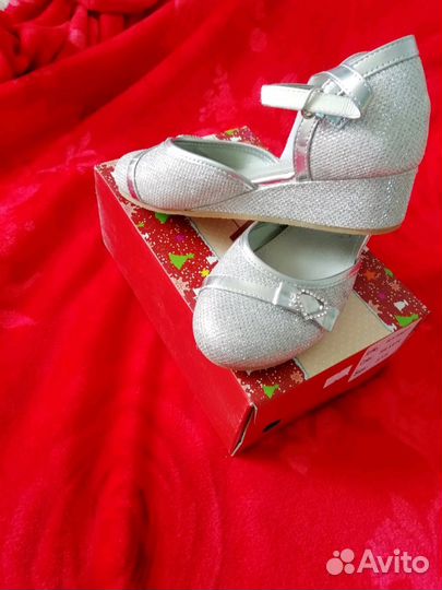 Туфельки для девочки