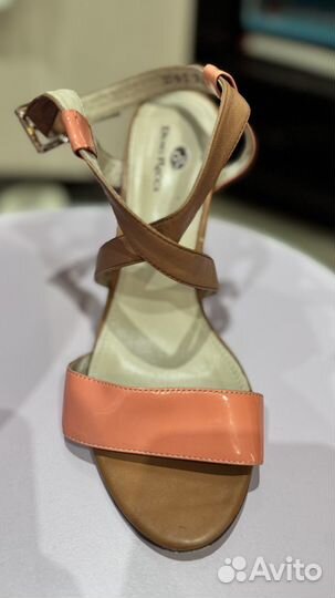 Босоножки женские