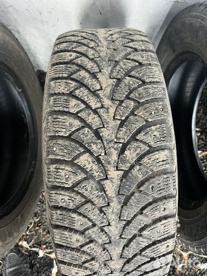 Nordman 5 215/65 R16