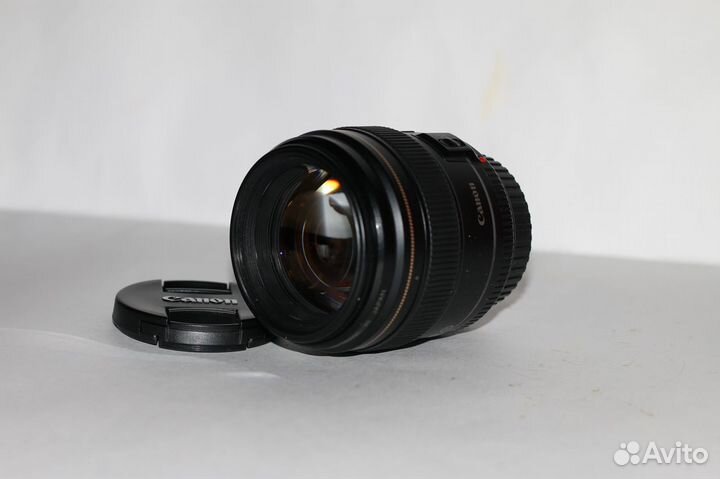 Canon EF 85 1.8