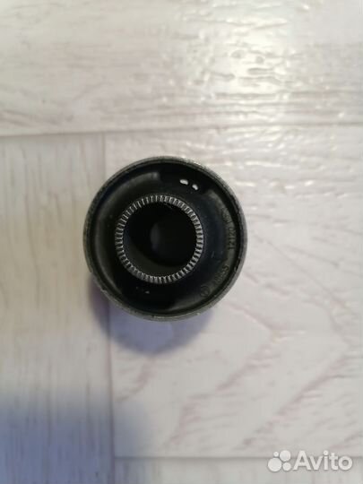 Сайлентблок переднего рычага Toyota Corolla