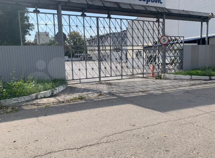 Территория автобазы, 2400 м²