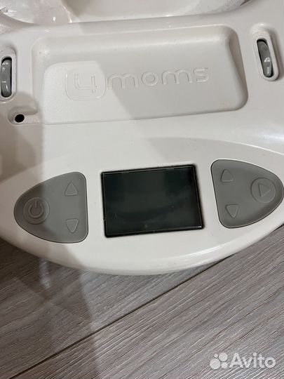 Детские электронные качели 4moms