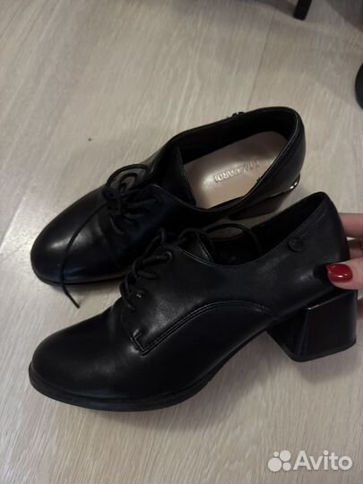 Отдам женские вещи