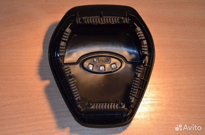 Крышка подушки безопасности Фиеста Экоспорт