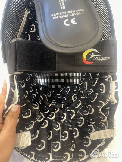 Маска для фехтования