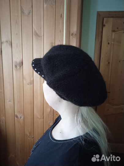 Берет женский зимний