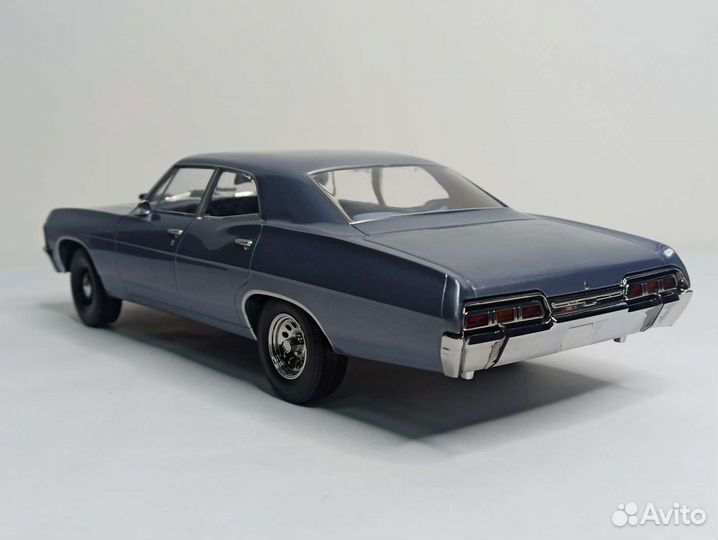 Chevrolet Impala Sedan 1967 Greenlight 1:18