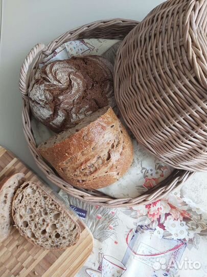 Хлебница плетёная, поднос