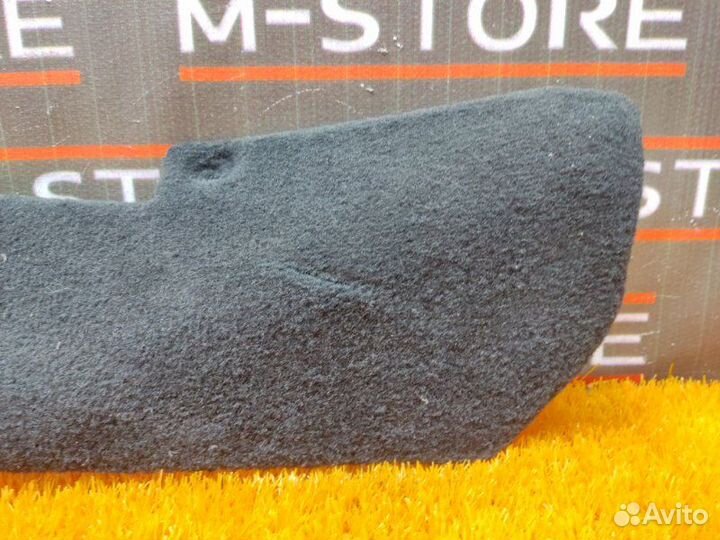 Накладка центральной консоли передняя правая Bmw