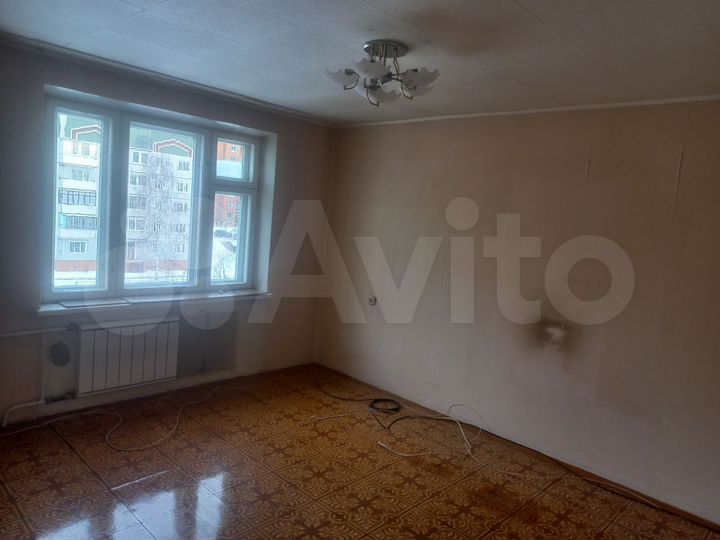 3-к. квартира, 60 м², 5/5 эт.