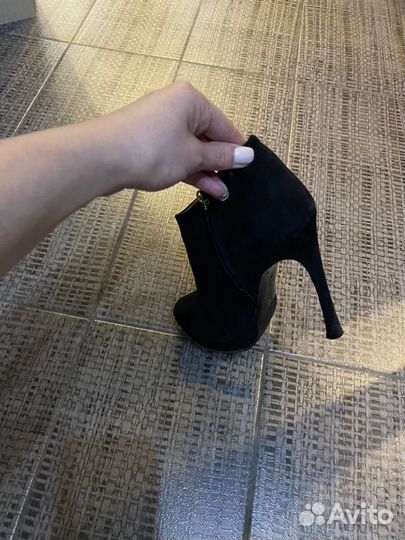 Ботинки