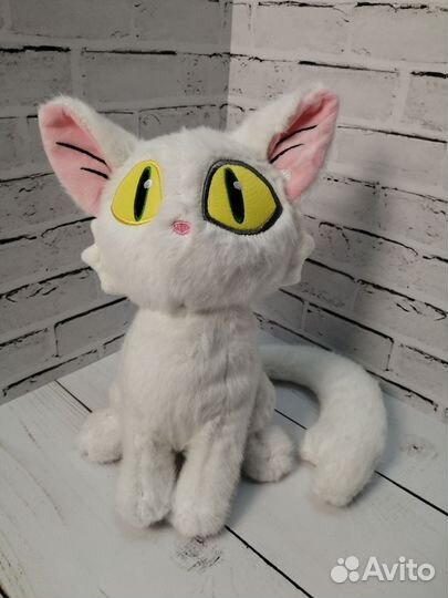 Мягкая игрушка - плюшевая кошка, белая 23 см