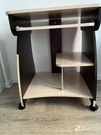 Стол компьютерный, письменный