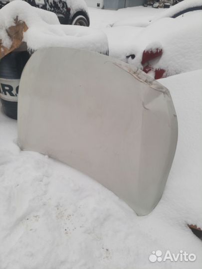 Капот на субару легаси 2017