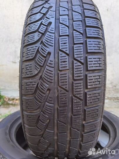 Pirelli Winter Sottozero 205/55 R17 95H