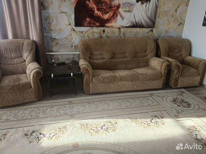 Диван два кресла