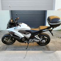 Honda VFR 800x crossrunner