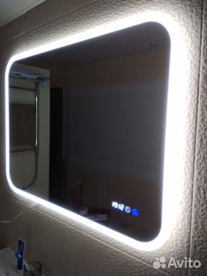 Зеркало в ванную с подсветкой и подогревом