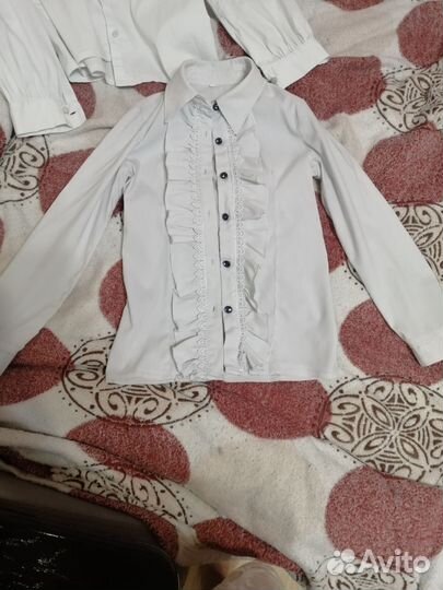 Блузки школьные и сарафан