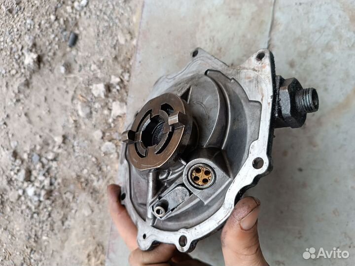 Вакуумный насос Vito 638