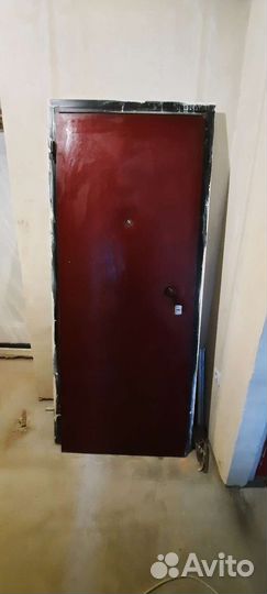 Дверь входная железная бу