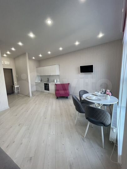 Квартира-студия, 39 м², 18/19 эт.