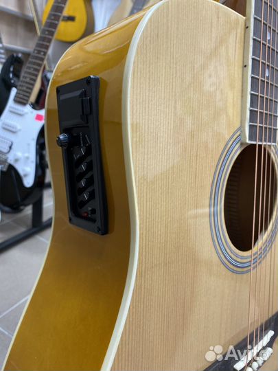 Электроакустика в корпусе дредноут