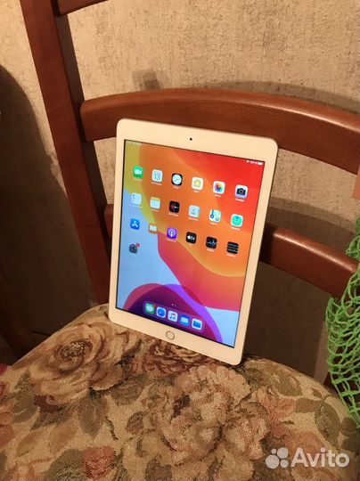 Планшет apple iPad