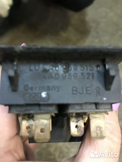 Блок управления стеклоподъемниками Audi 100 С4