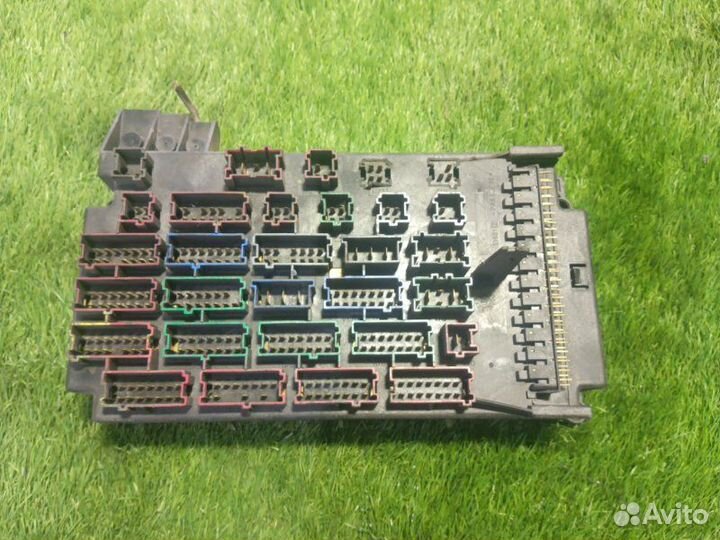 Блок предохранителей Mercedes-Benz Ml W163