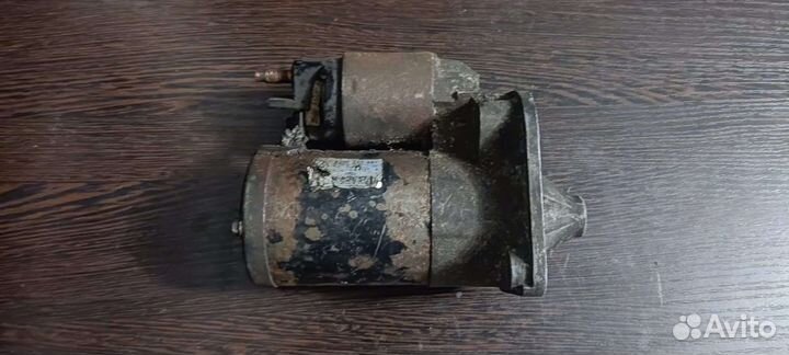 Рено Логан стартер 1.6 8 кл