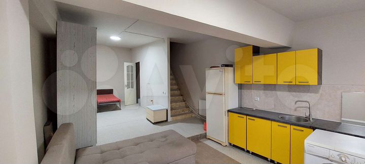 Комната 40 м² в 3-к., 1/3 эт.