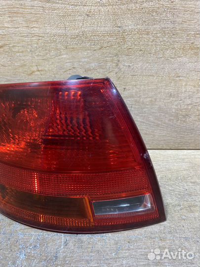 Фонарь задний левый Audi A4 B7 Арт. 111179