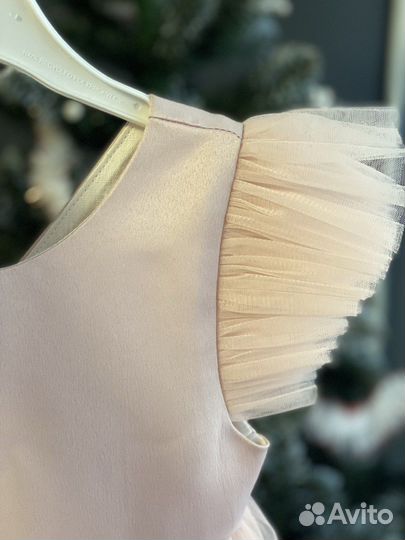 Нарядное платье для девочки 122