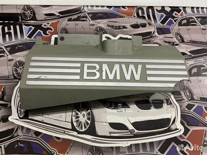 Декоративная крышка BMW N62B44 левая