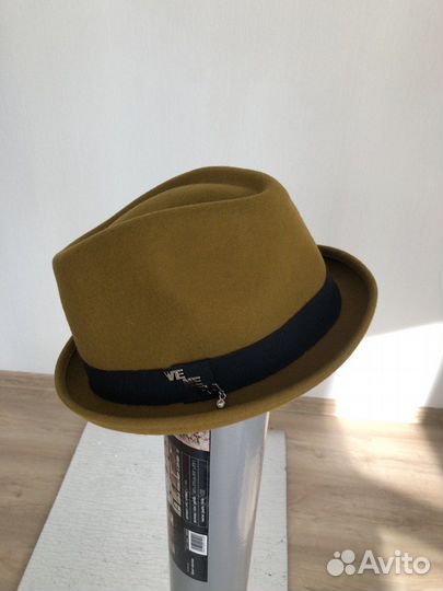 Шляпа фетровая женская