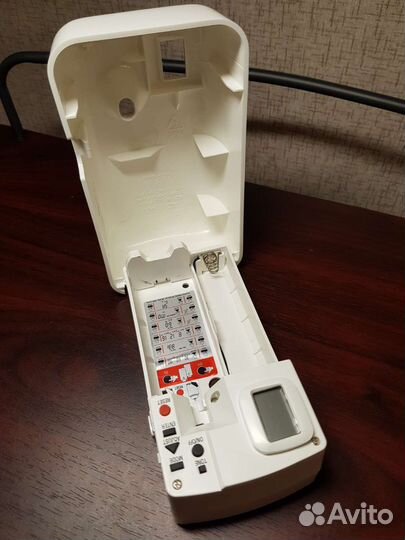 Диспенсер автоматический электронный фирмы tork