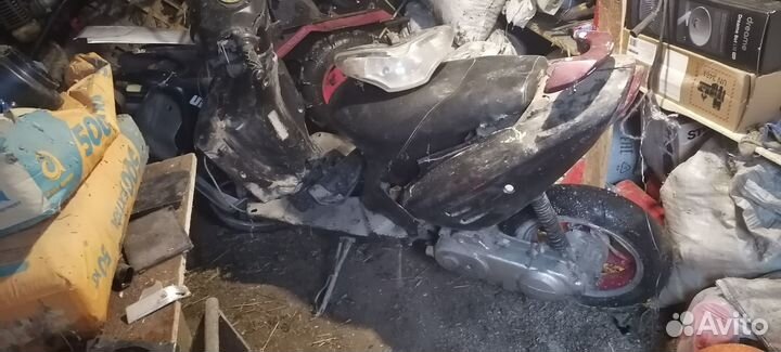 Китайский скутер 50кубов