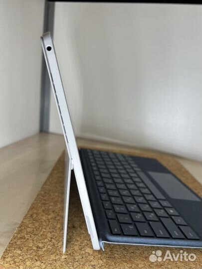 Microsoft Surface Pro 7+ I5-1135G7 LTE Advanced