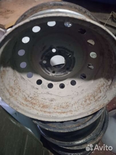 Диски 5x114.3 r16