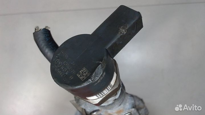 Рампа топливная BMW 5 E60, 2005