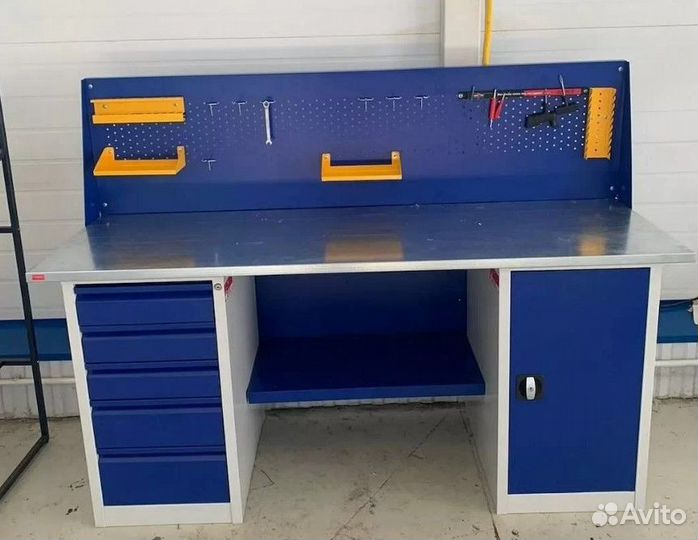 Верстак слесарный
