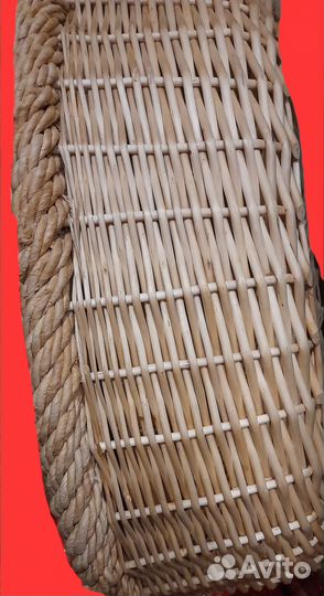 Лежанка для животных из ротанга