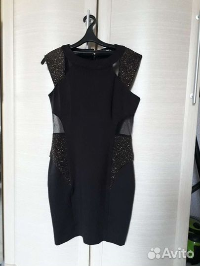 Красивое платье