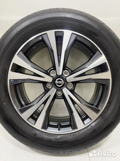 Новые Nissan X-Trail T32, Bridgestone 225/60 R18