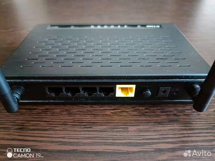 Wifi роутер D-Link DIR-615