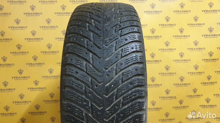 Nokian Tyres Hakkapeliitta 8 215/55 R17 98T