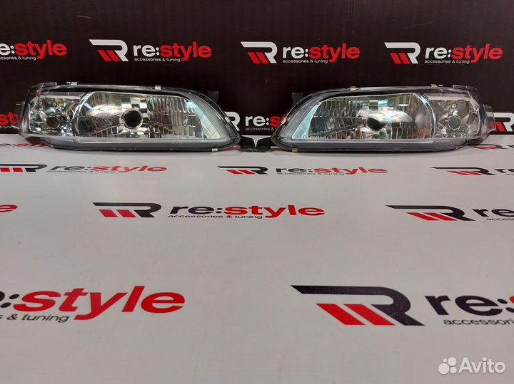 Фары Toyota Mark II 90 T1937