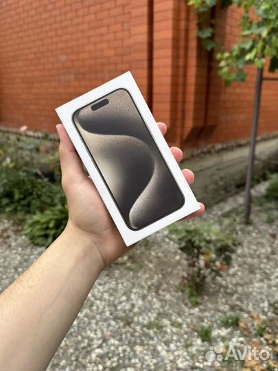 iPhone 15 Pro, 256 ГБ